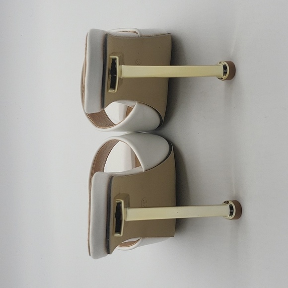 815- Mique Women's Sandals Heels White Color Size 6.5 NWT - Picture 5 of 9